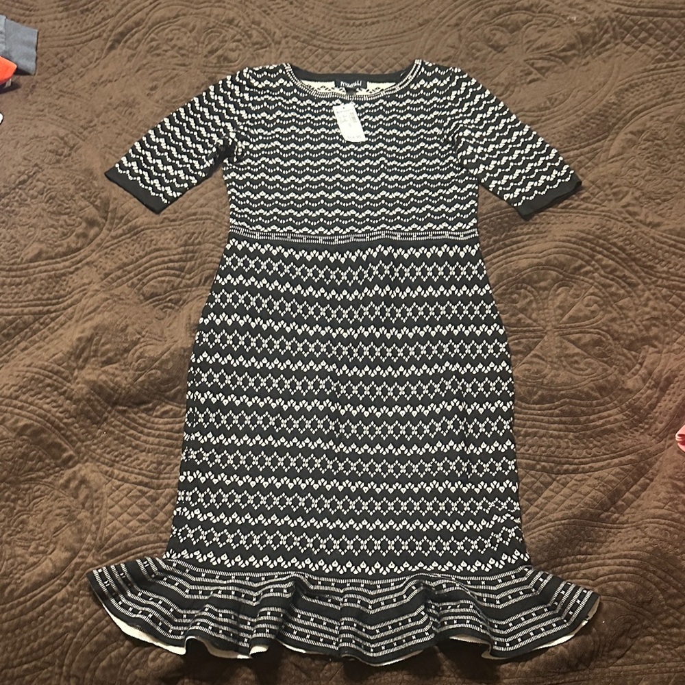 Chic Black and Tan Dress